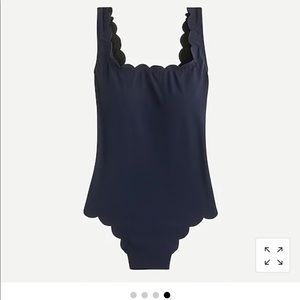 Navy Scallop piqué scoopback one-piece